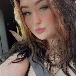 Meet your Posher, Cassi